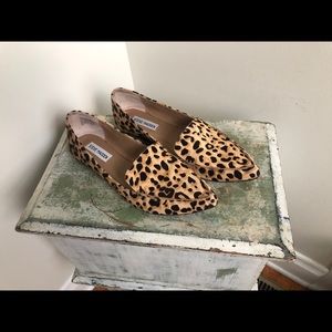 Steve Madden Featherlight Leopard Calf Hair Flats